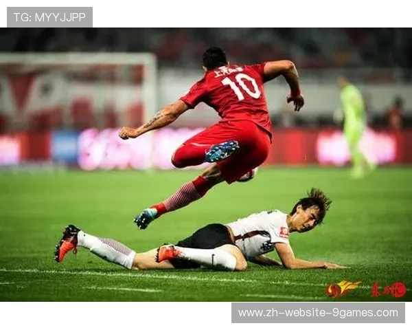 中超三镇罗森文传球训练更沉稳，展现卓越球技与未来潜能